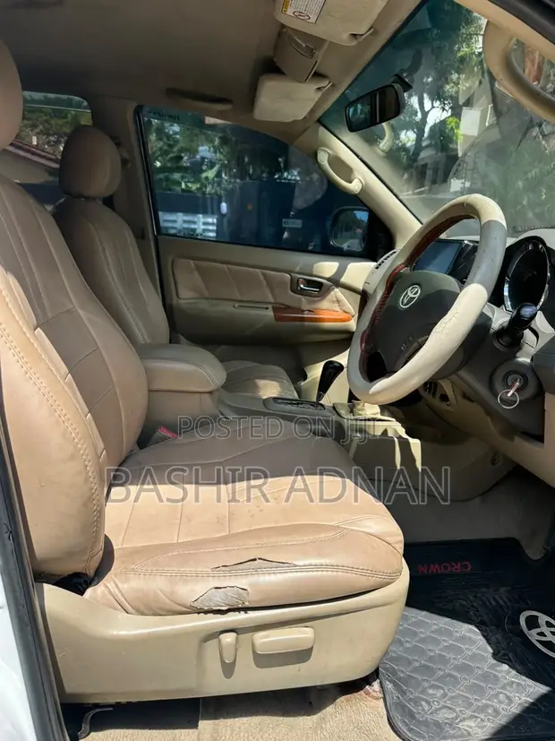 Toyota Fortuner 2.7 AWD 2004 White - 1