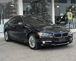 BMW 3 Series 320i RWD 2014 Nyeusi