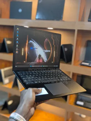 Microsoft Surface Laptop 3 - 8GB RAM, 256GB SSD, Intel Core i5