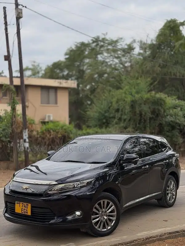 Toyota Harrier 2015 Black - 1