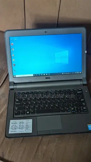 Dell Latitude 3340 Laptop - Core i3, 4GB RAM, 500GB HDD