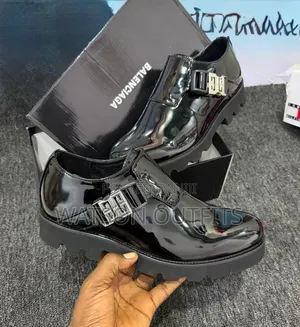 Men's Quality Original Shoes - Black, 2 Designs