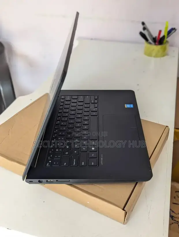 Laptop Dell Latitude 3450 - Intel Core i3, 4GB RAM, 500GB HDD - 1