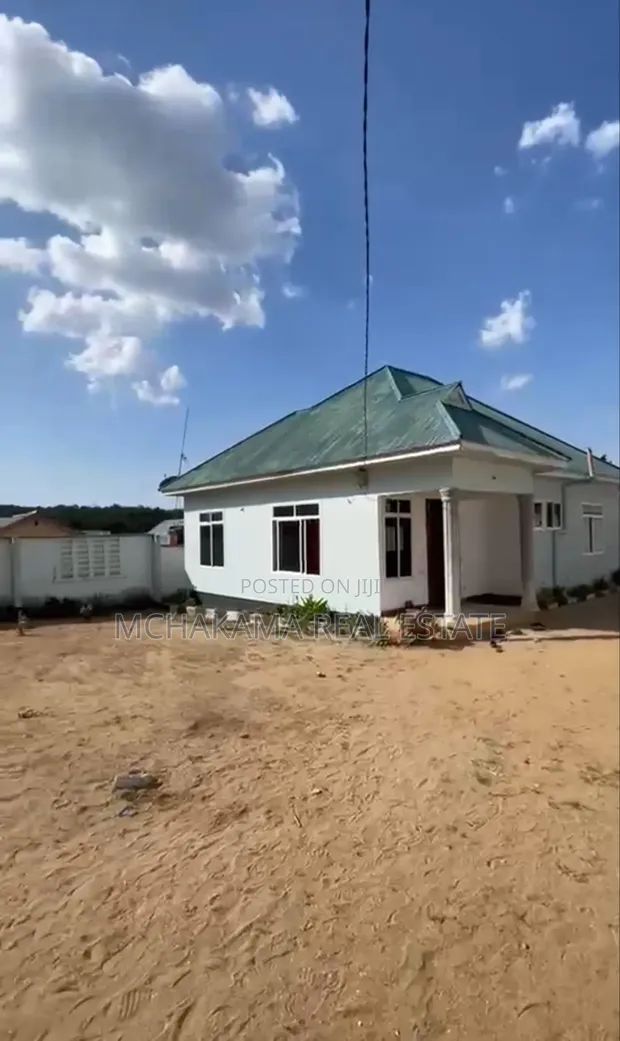 3 Bedroom House for Sale in Mbezi, Mchakama Real Estate - 1