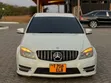 Mercedes-Benz C-Class 2011 Pearl White - 1
