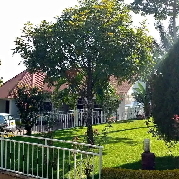 Furnished 2-Bedroom Apartment in Central Business Area for Rent - 1
