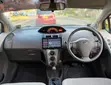 Toyota Vitz 2007 Silver - 2