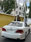Toyota Crown Athlete 2009 White - 3