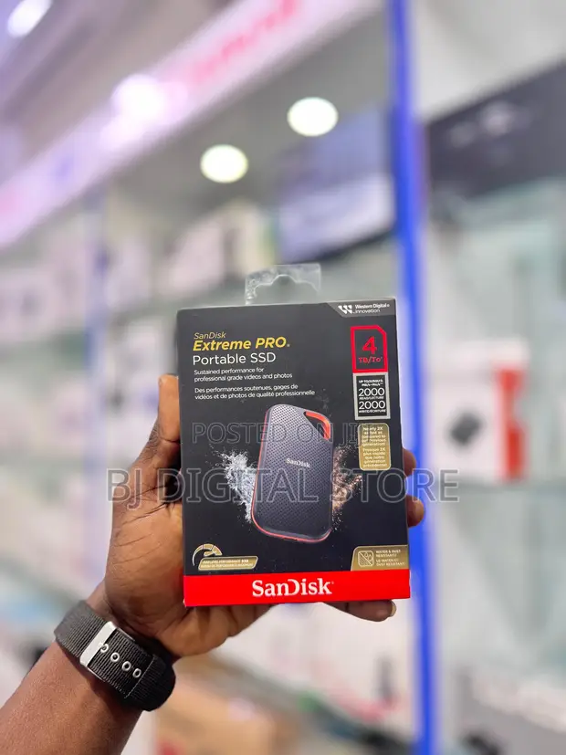 SanDisk 4TB Extreme Portable SSD V3 - 1