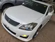 Toyota Crown 2009 White - 4