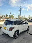 Toyota IST 2004 Pearl - 5