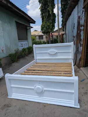 Wooden Bed Frame - 5x6 King Size