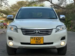 Toyota Vanguard 2009