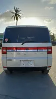 Mitsubishi Delica 2009 Pearl - 3