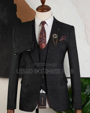 Classic Fashion Suit - Mario Casas