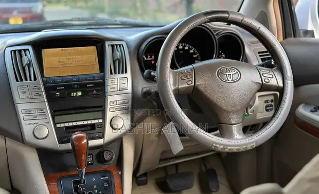 Toyota Harrier 2.4 2005 White - 1