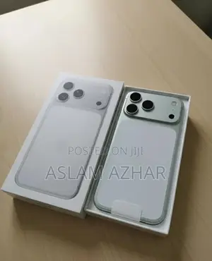 New Apple iPhone 17 Pro Max 256GB Silver