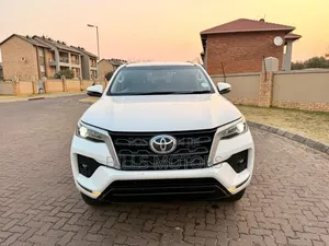 2020 Toyota Fortuner 2.4L Diesel