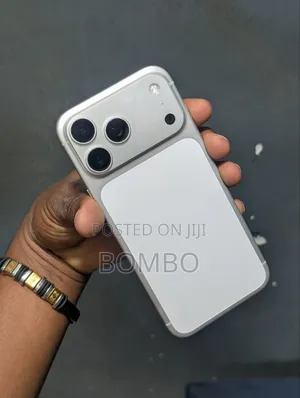 New Apple iPhone 17 Pro Max 256GB White