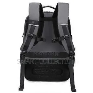 Coolbell CB-8303 Backpack ya Biashara na USB Port