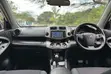 Toyota Vanguard 2010 White - 4