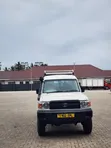 Toyota Land Cruiser 2007 White - 2