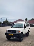 Toyota Land Cruiser 2007 White - 4