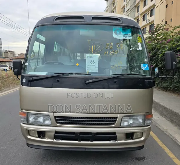 Toyota Coaster 2005 - Silver - 1