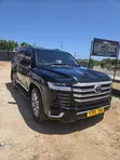 Toyota Land Cruiser VXR 2019 Black - 2