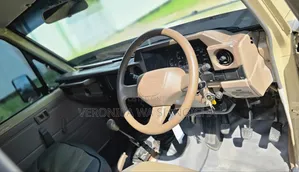 Toyota Land Cruiser Hardtop 2010