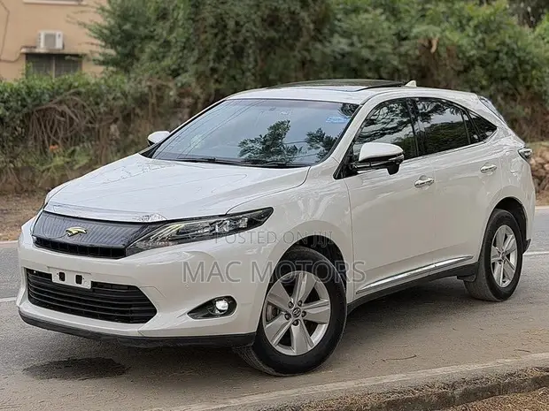 Toyota Harrier 2015 White - 1