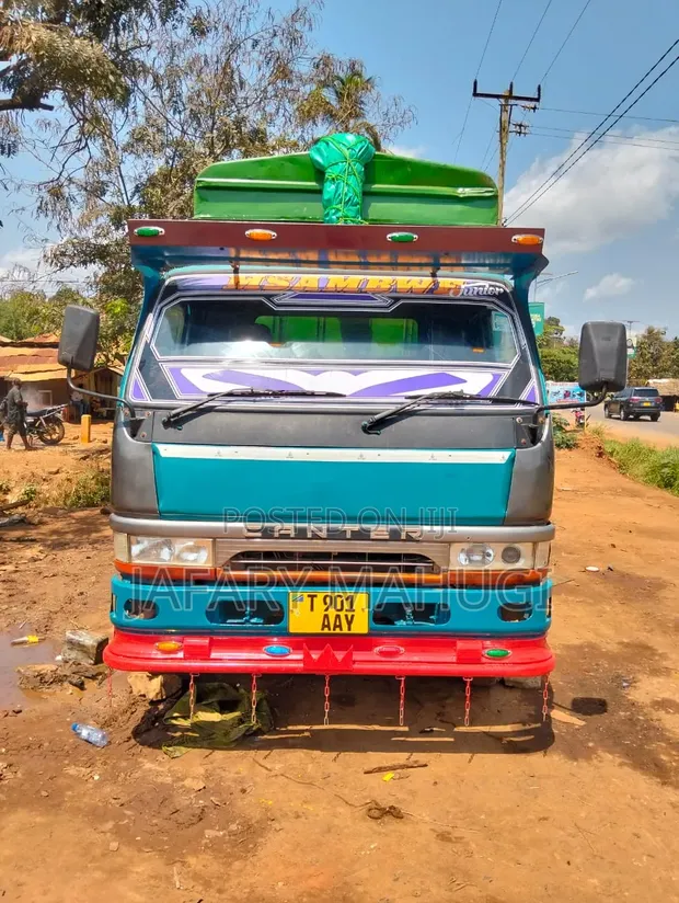 Mitsubishi Canter Lorry Inauzwa - 1