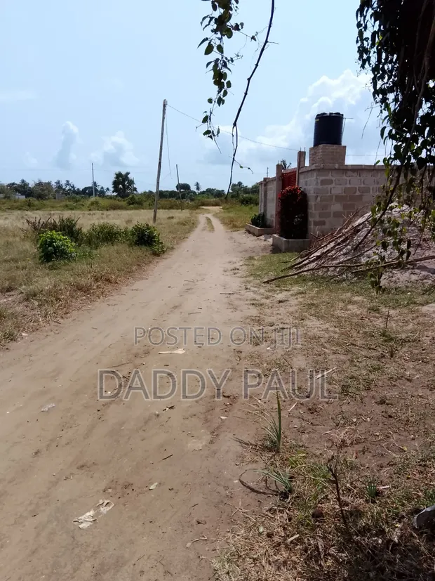 600 SQM Plot for Sale at CHEKA Kigamboni - 1