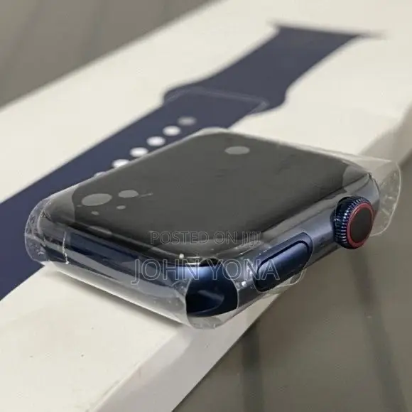 Apple Watch Series 6 44mm - 1