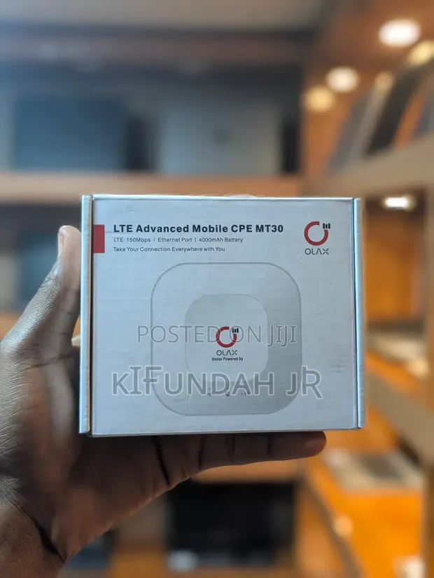 Olax MT30 4G LTE Mobile WiFi Router - 1