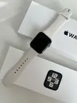 Apple Watch SE 2nd Gen 40mm - 1