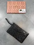 Mkoba wa Louis Vuitton wa Ngozi kwa Wanaume - 5