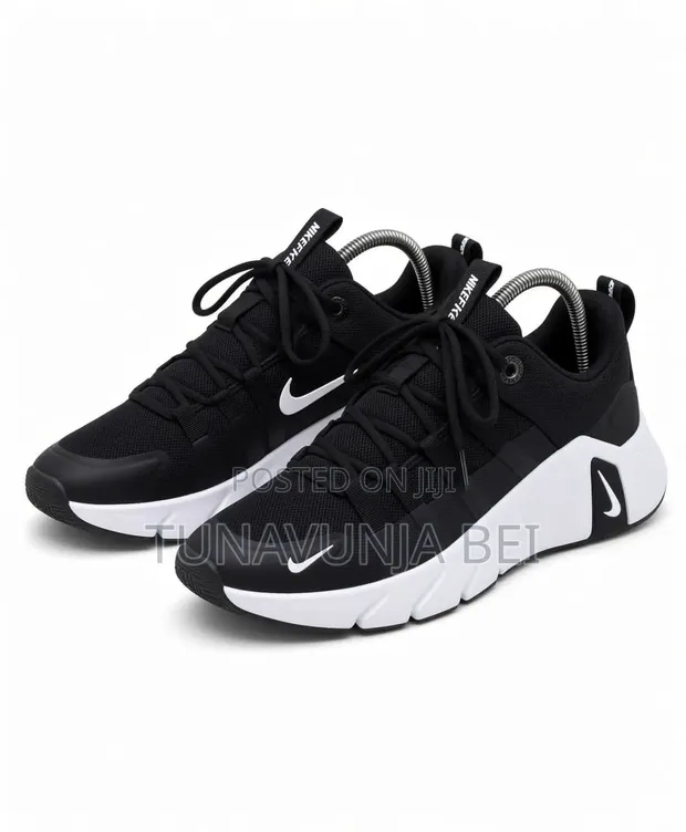 Nike Bee Sneakers - 1
