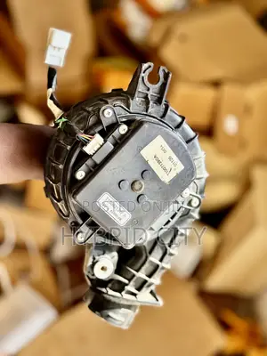 Honda Hybrid Battery Fan (Used)