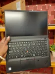 Laptopi ya Lenovo ThinkPad X1 Carbon - Core i5, 8GB RAM, 256GB SSD - 2