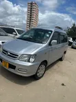 Toyota Noah 2003 Silver - 1