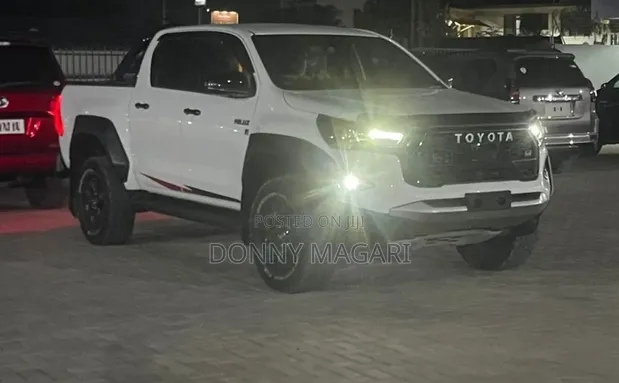 2025 Toyota Hilux GR Sport Double Cabin - 1
