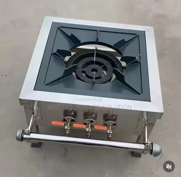 Commercial 3-Burner Gas Cooker - 1
