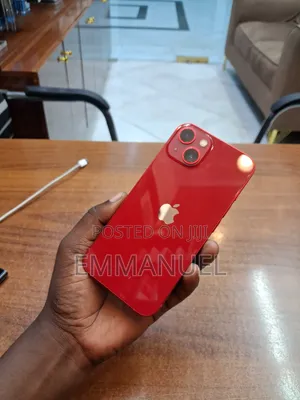 Apple iPhone 13 128GB Red