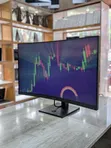 HP Omen 32c Curved Gaming Monitor - 1
