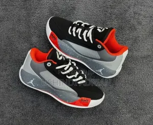 Court Vision Sneakers - Brand New