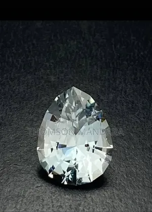 Natural Tanzanian Topaz - 11.28 Ct