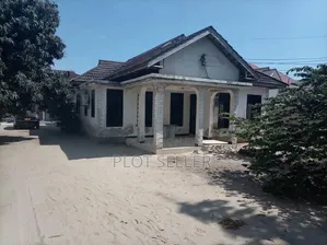 3 Bedroom House for Sale in Ununio, Mbweni