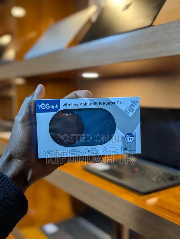 Yeslink 4G LTE WiFi Router - 1