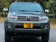 Toyota Fortuner 2009 Gray - 4